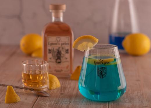 The Orchard Blue Monday – Egmont's garden